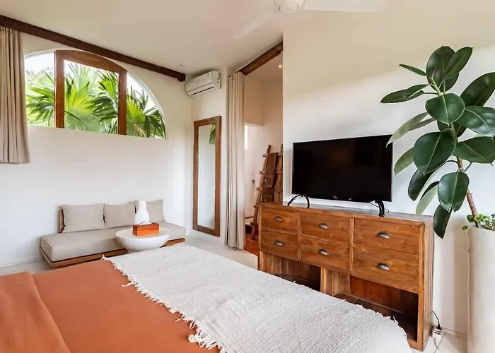 5br Private Pool Rice Fields View - Canggu